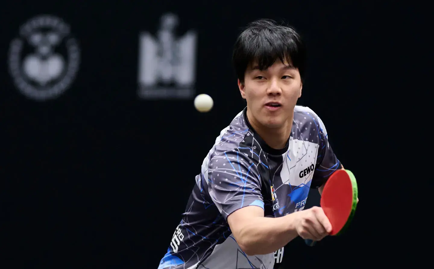 比较细腻, 发球的限制