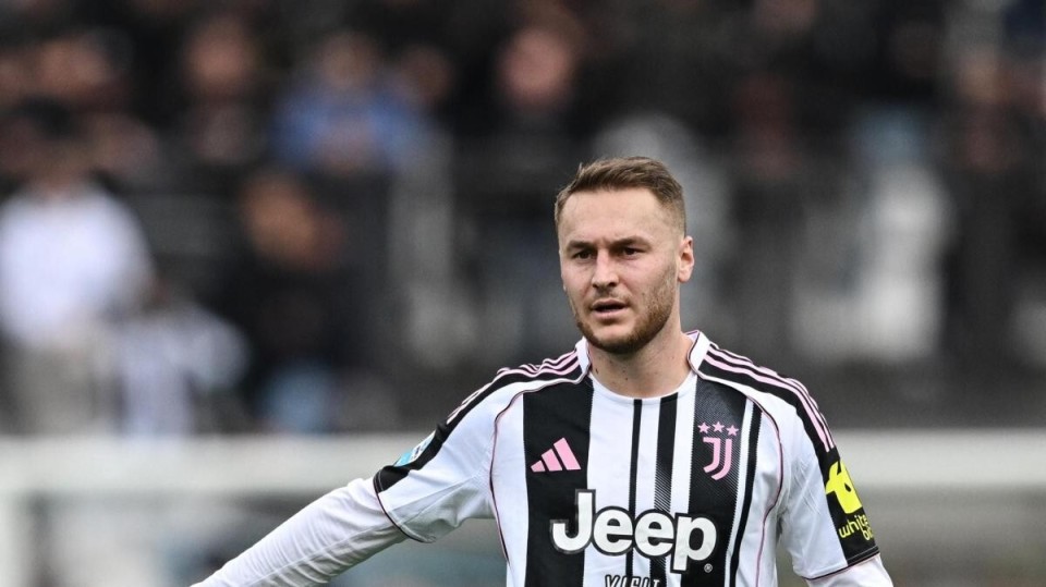 Title, 了自己熟悉, inews